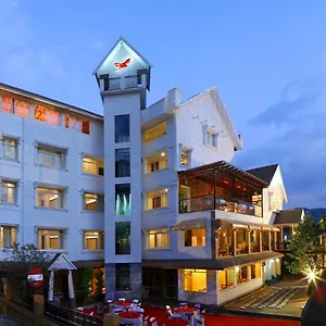 *** Resort Red Sparrow India