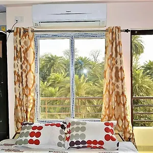  Apartment Pretty Garden View 3bhk Furnished Flat Near Kashi Vishwanath Temple India